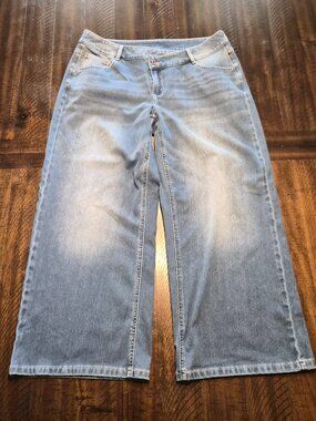 Halara Women's Petite Baggy Wide-Leg Jeans AC2 Light Azure Stretch G471